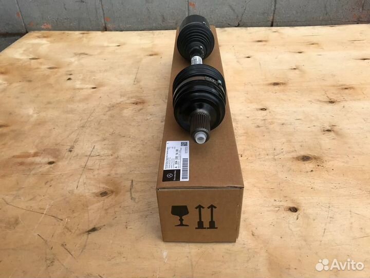 Привод передний левый Mercedes GLK X204