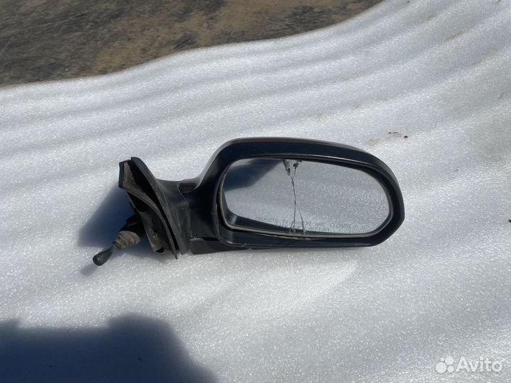 Зеркало правое Kia Spectra