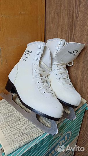 Коньки фигурные iceberger детские