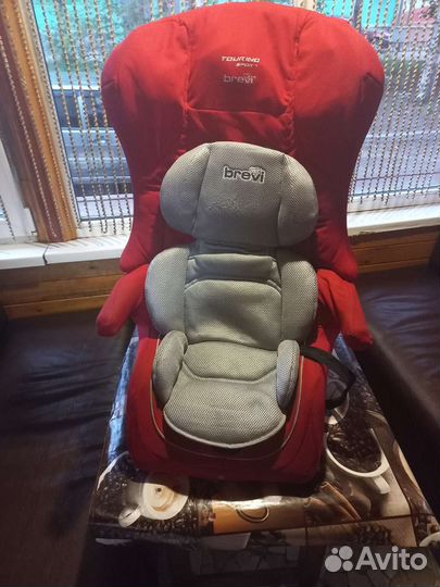 Детское сиденье в машину