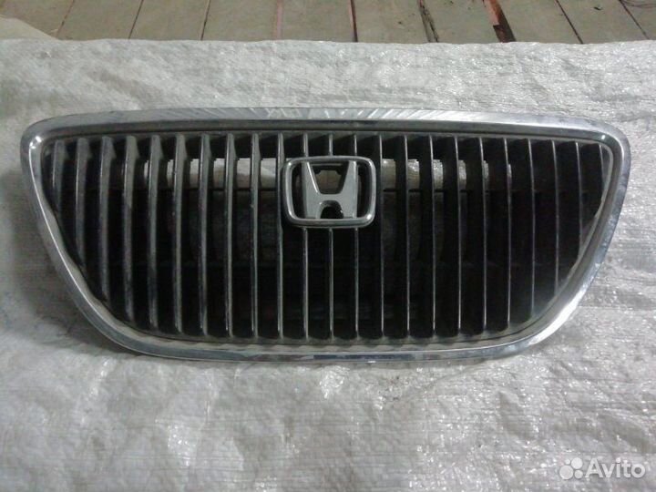 Решетка радиатора передняя Honda Ascot