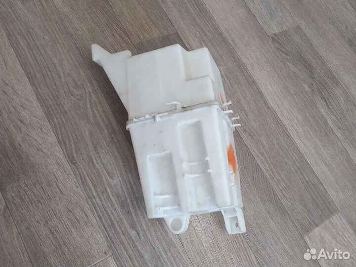 Бачок омывателя Nissan X-Trail T32