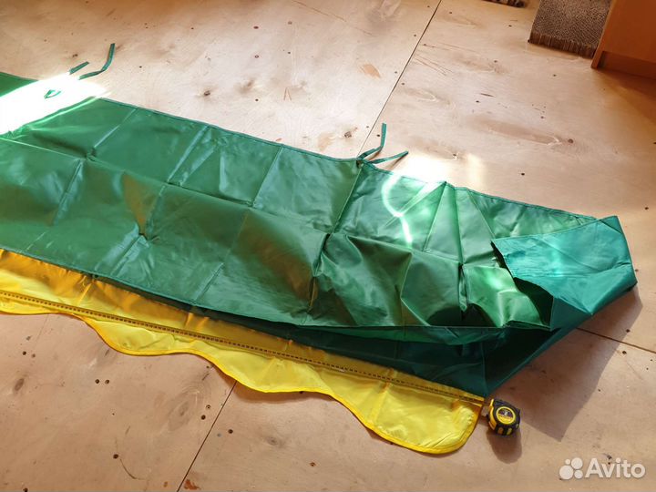 Скатерть стола торговой палатки