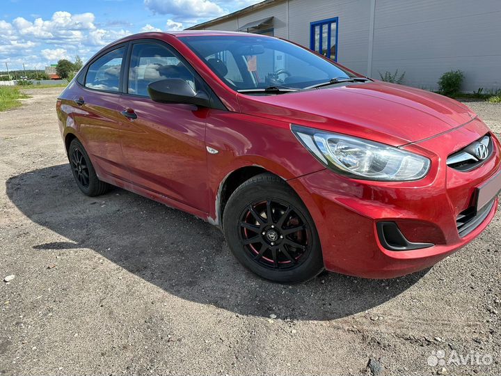 Hyundai Solaris 1.4 МТ, 2011, 210 000 км