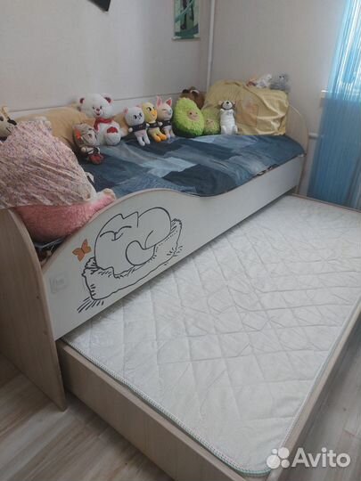 Двухъярусная кровать выдвижная бу