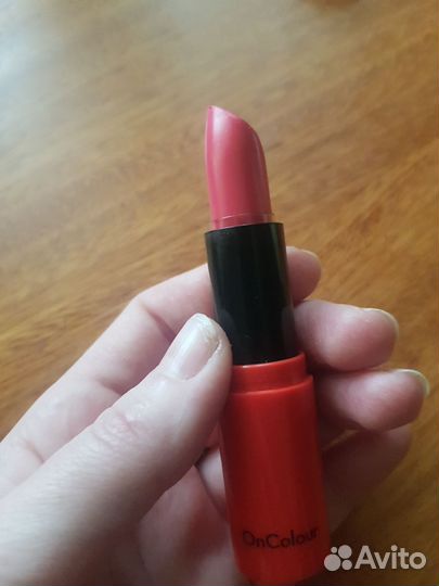 Помада орифлейм