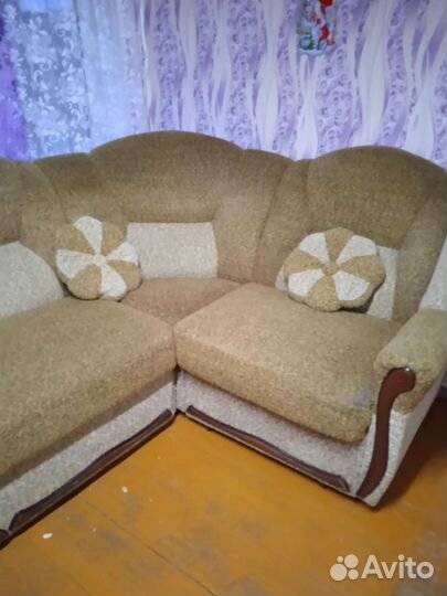 Угловой диван бу