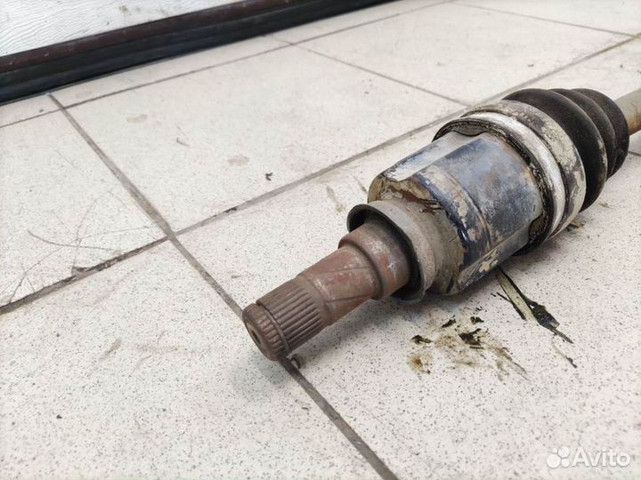 Полуось передняя правая Mitsubishi Lancer (CX,CY)