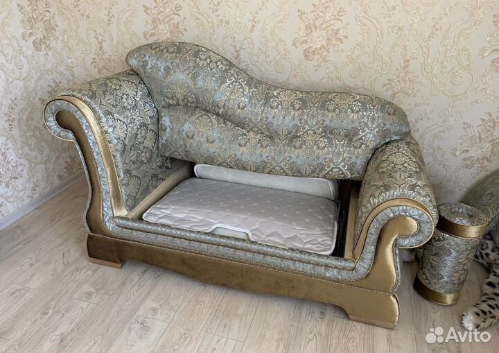 Диван (Тахта)