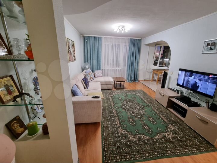 3-к. квартира, 78 м², 10/10 эт.