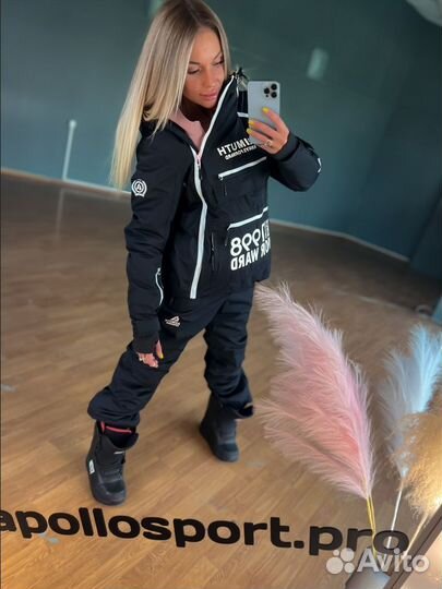 Анорак женский горнолыжный черный