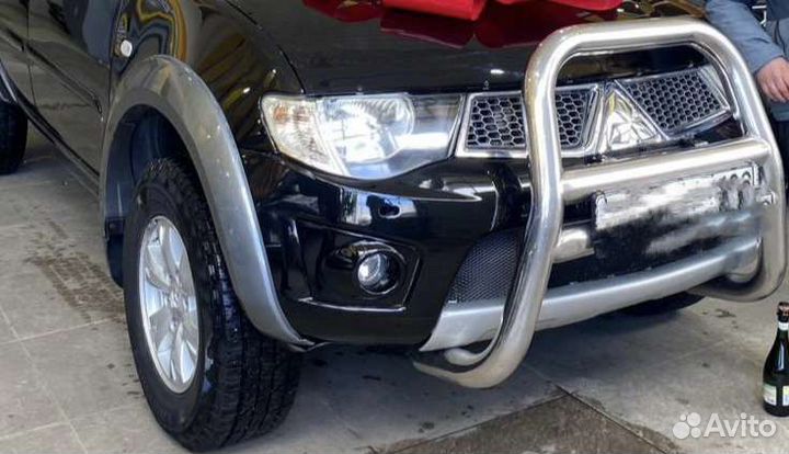 Кенгурятник на mitsubishi L200