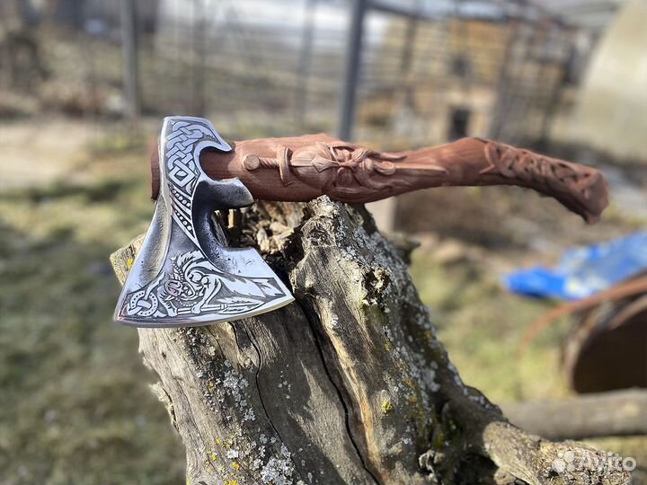 Топор ручной работы