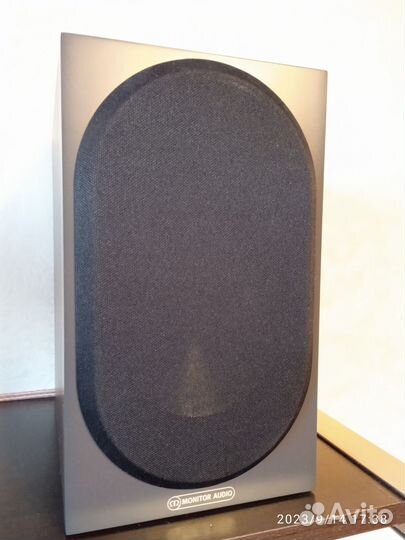 Акустика Monitor Audio Bronze 50 Walnut 6G