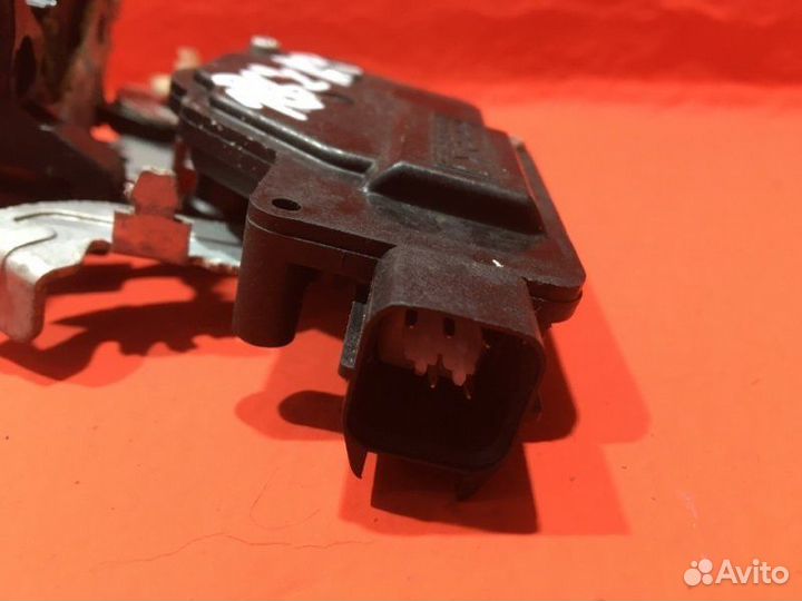 Замок двери задний правый Kia Picanto 1 G4HG 1.1