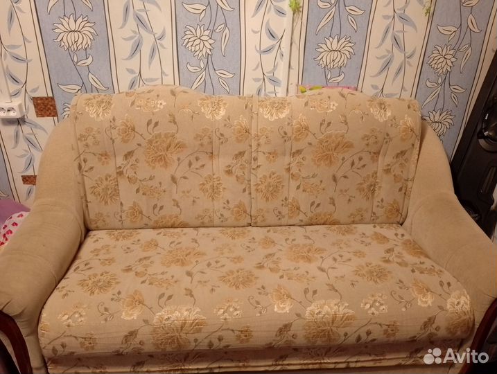 Малогабаритный диван