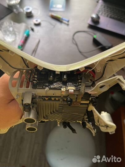 Квадрокоптер dji phantom 4