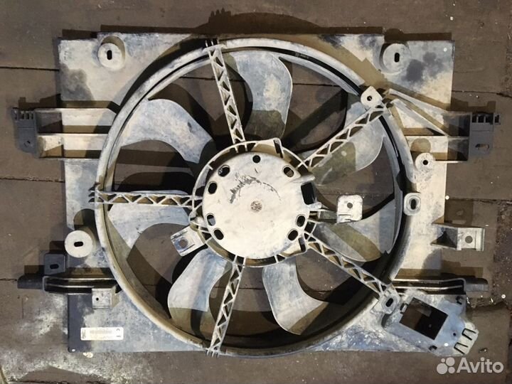 Вентилятор охлаждения радиатора LADA x-ray