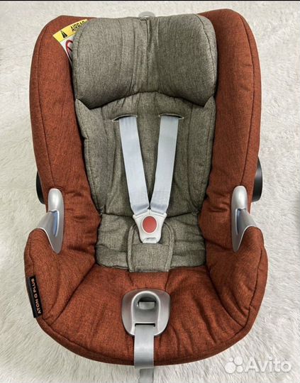 Автолюлька Cybex Aton Q plus, база Cybex Q-fix