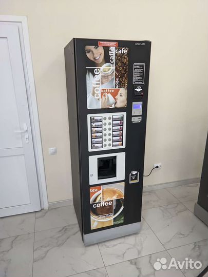 Продаю кофейный автомат unicum nova