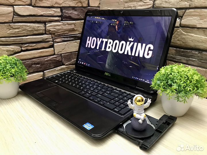 Игровой Ноутбук Dell i3/4gb/500gb/GeForce GT