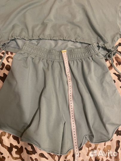 Костюм женский