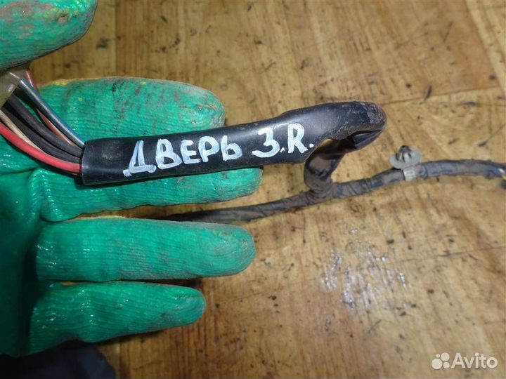 Проводка двери Hyundai Sonata III 1996-1998