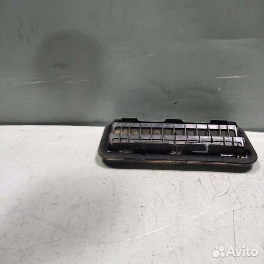 Решетка вентиляционная Kia Rio 4 G4FG 2018