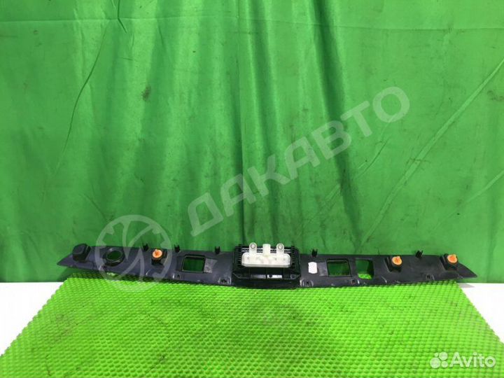 Кнопка открывания багажника Mercedes-Benz E W212