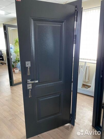 Дверь входная с терморазрывом
