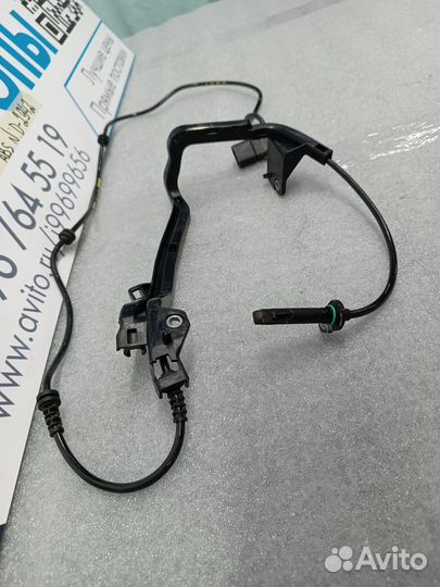 Датчик ABS передний правый Mercedes C-Class C205