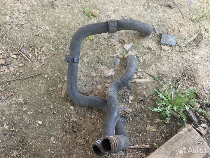 Патрубок охлаждения шкода рапид