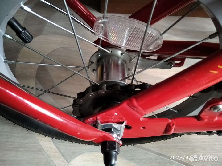 Детский велосипед 4-Х колёсный