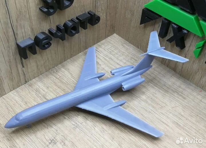 Модель самолета Ту-134 (заготовка) масштаб 1:200