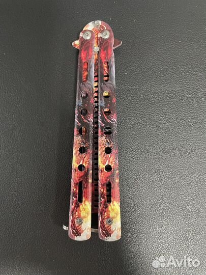 Нож бабочка расческа