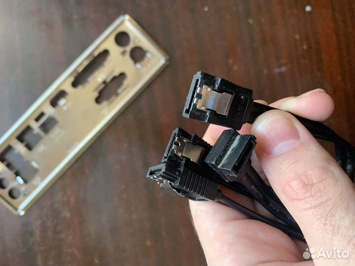 Материнская плата Asrock B250 PRO с i5 7400+кулер