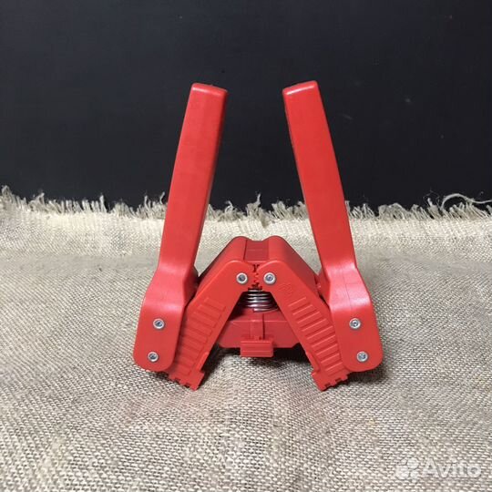 Укупорка кроненпробок