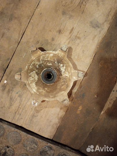 Колесо заднее на мотороллер тулица