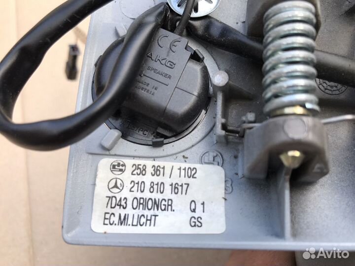 Зеркало заднего вида с затемнением Мерседес Е w210