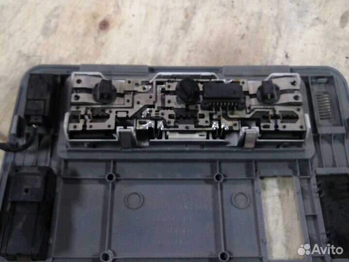 Плафон освещения BMW 6-Series 2008