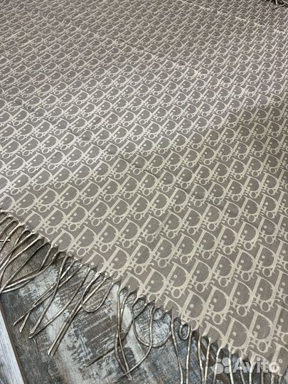 Кашемировый платок шаль Dior Valentino бежевый