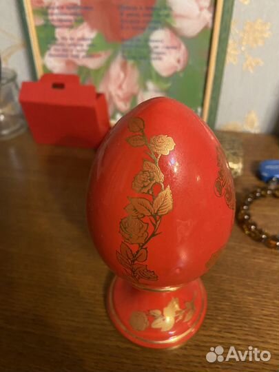 Яйцо пасхальное фарфоровое
