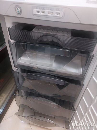 Морозильный шкаф Саратов 154 (мш-90)