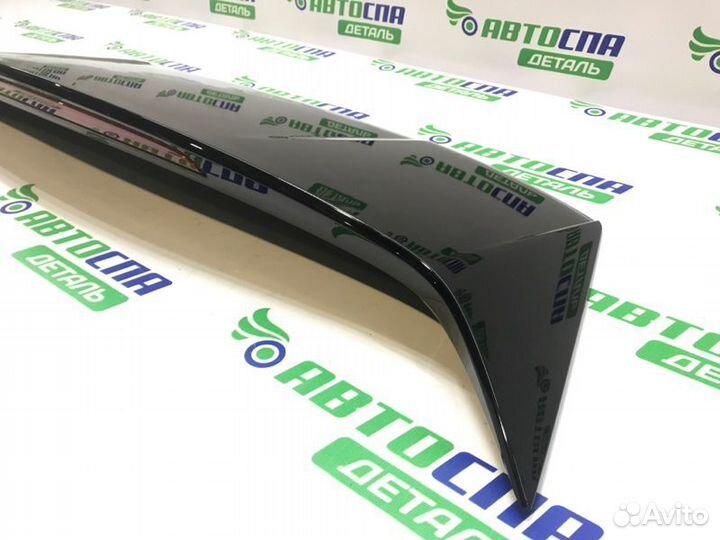 Спойлер стоп-сигнал крышки багажника Mazda 3Bp