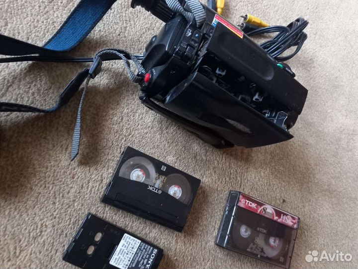 Видеокамера sony handycam