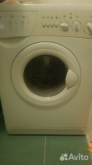 Стиральная машина indesit на запчасти