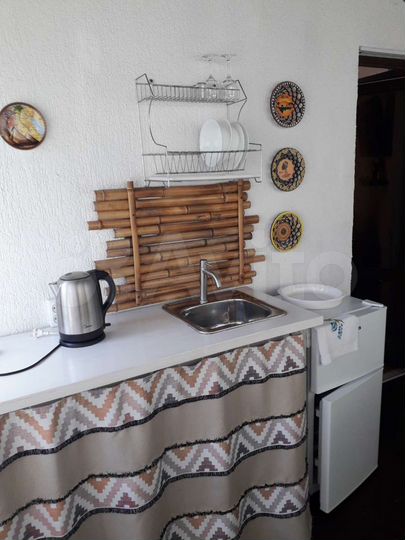 Комната 18 м² в 4-к., 3/3 эт.