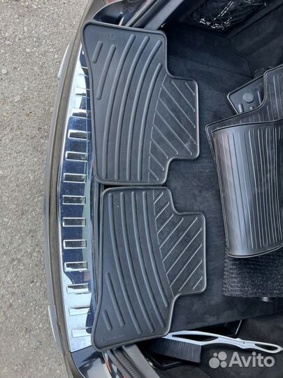 Коврики полиуретановые на Mercedes GLK оригинал