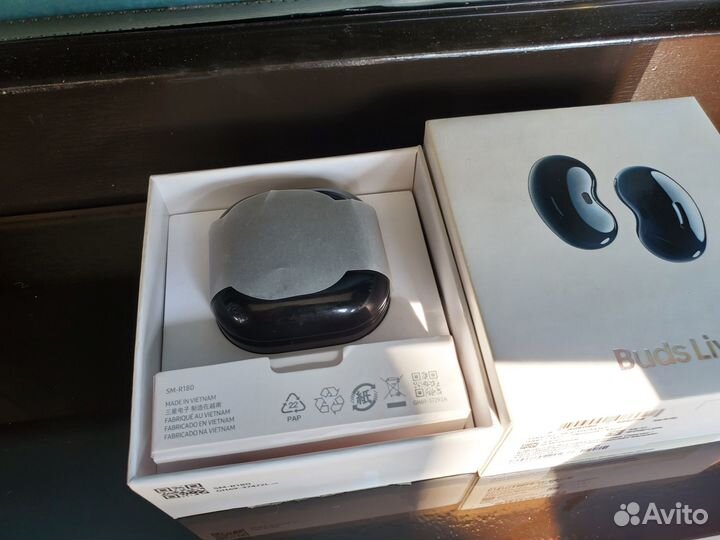 Samsung galaxy Buds Live
