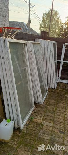 Продам рамы со стеклами